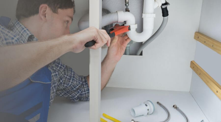 Professional sink repair in Iowa Falls, IA